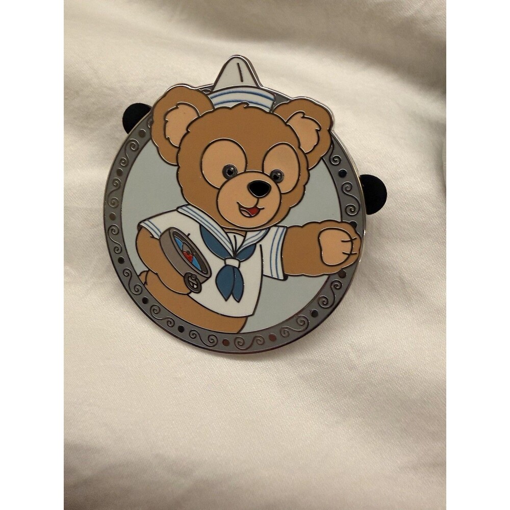 Disney Cruise Line DCL Adventure 2026 Sailor Duffy Mystery Pin